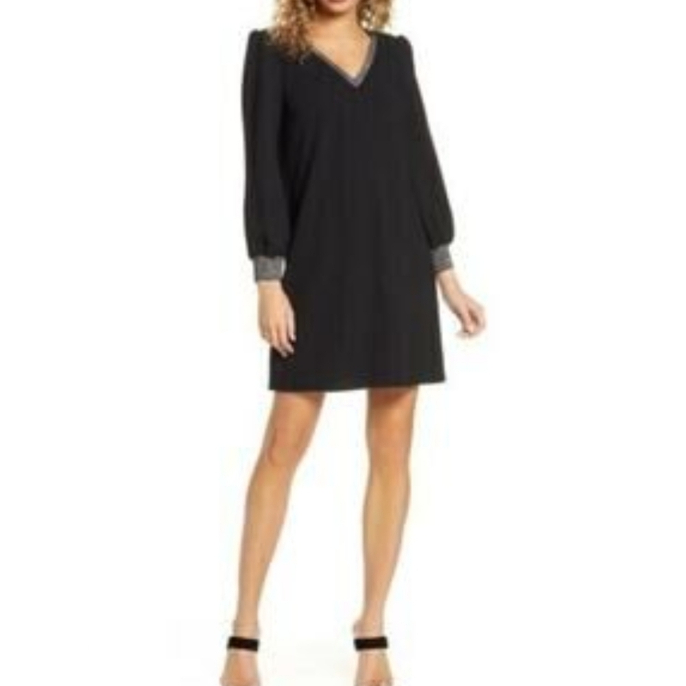 💟 Elegant Black V-Neck Dress Large